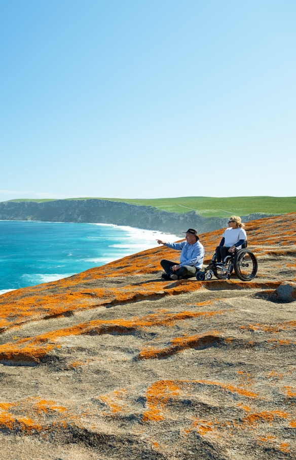 南オーストラリア州カンガルー島、リマーカブル・ロックス © Tourism Australia