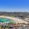 シドニーのボンダイ・ビーチの上空 © Hamilton Lund/Destination NSW
