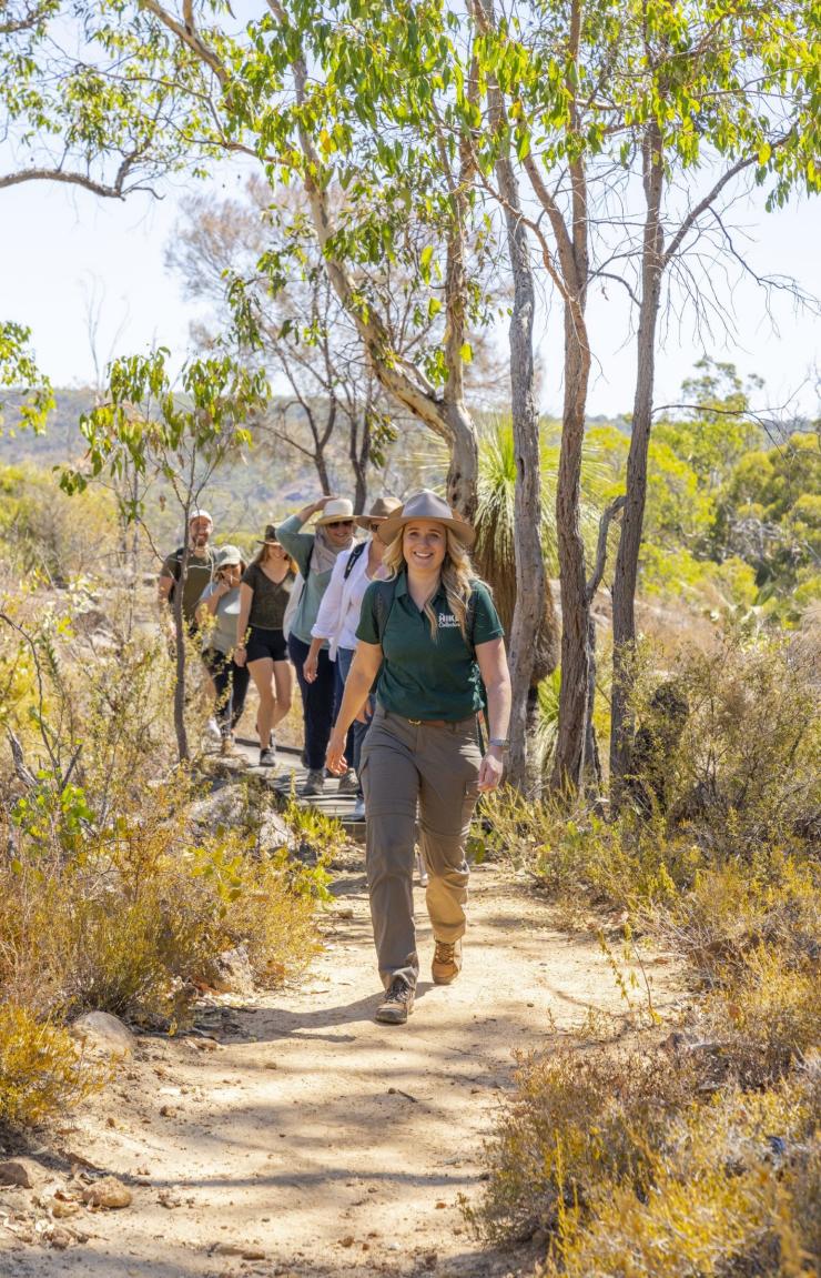 西オーストラリア州、パース、ザ・ハイク・コレクティブ、ガイド付きのハイキング © Tourism Australia