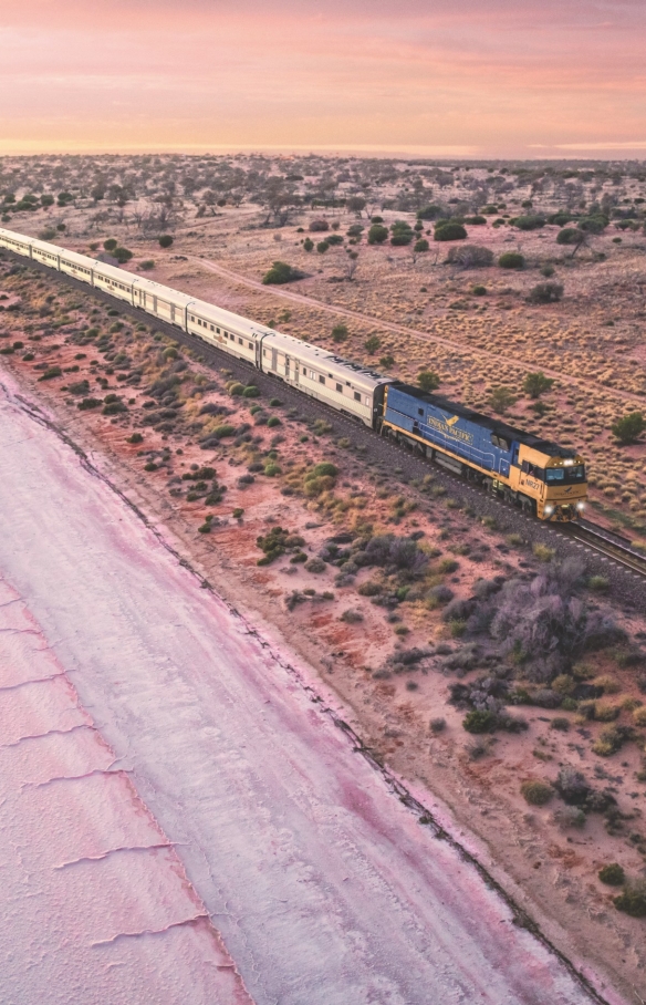 Indian Pacific, Lake Hart, SA © Andrew Gregory