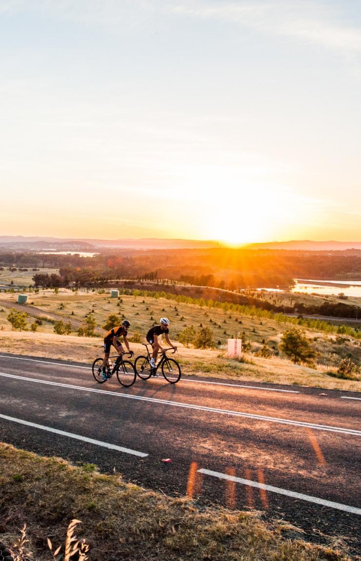 Canberra, ACT © Damian vi phạm cho VisitCanberra Canberra, ACT © Damian vi phạm cho VisitCanberra
