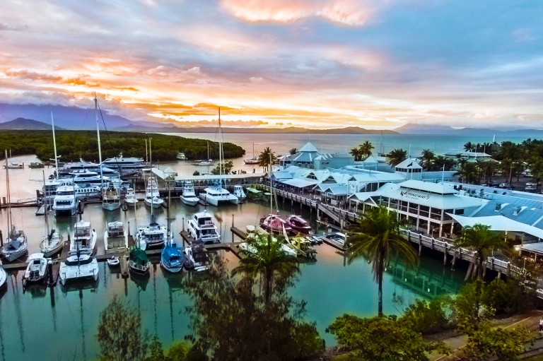 Nhà máy bia Hemingway, Port Douglas, Queensland © Nhà máy bia Hemingway Nhà máy bia Hemingway, Port Douglas, Queensland © Nhà máy bia Hemingway