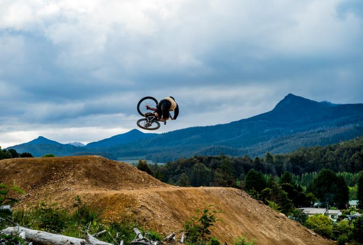 Công viên xe đạp Maydena, Maydena, Tasmania © Revolution MTB Công viên xe đạp Maydena, Maydena, Tasmania © Revolution MTB