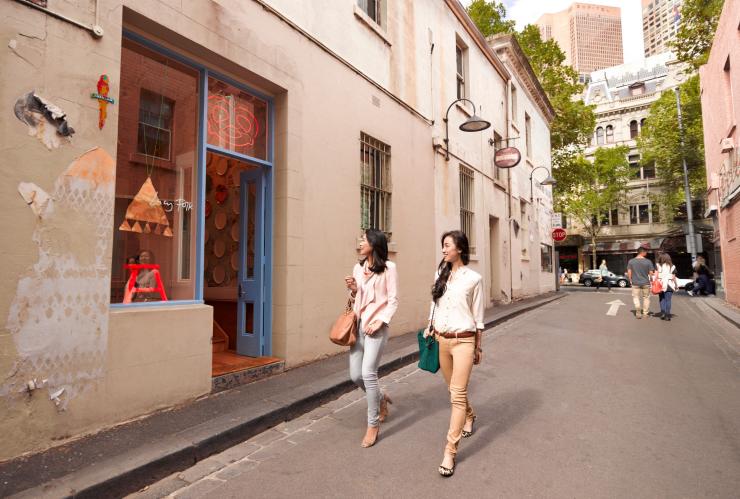 Mua sắm trên Flinders Lane, Melbourne, Victoria © Visit Victoria Mua sắm trên Flinders Lane, Melbourne, Victoria © Visit Victoria