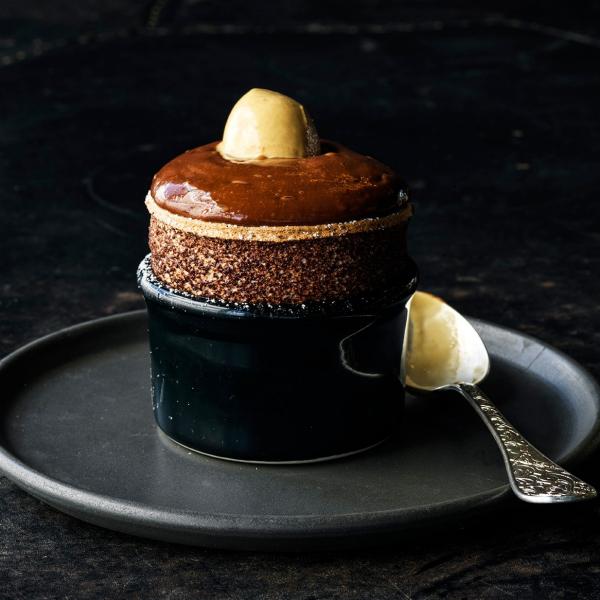 Sa mạc tại Vue de Monde, Melbourne, Victoria © Vue Group