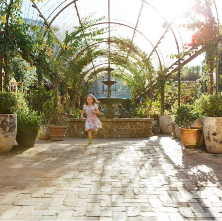 The Grounds of Alexandria ở Sydney, New South Wales © Destination NSW