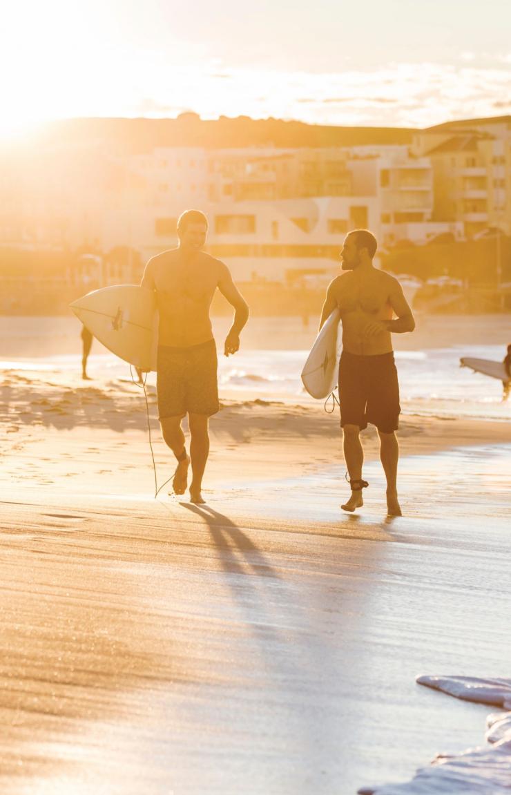 新南威爾士悉尼的邦迪海灘（Bondi Beach）©新南威爾士州旅遊局Daniel Boud