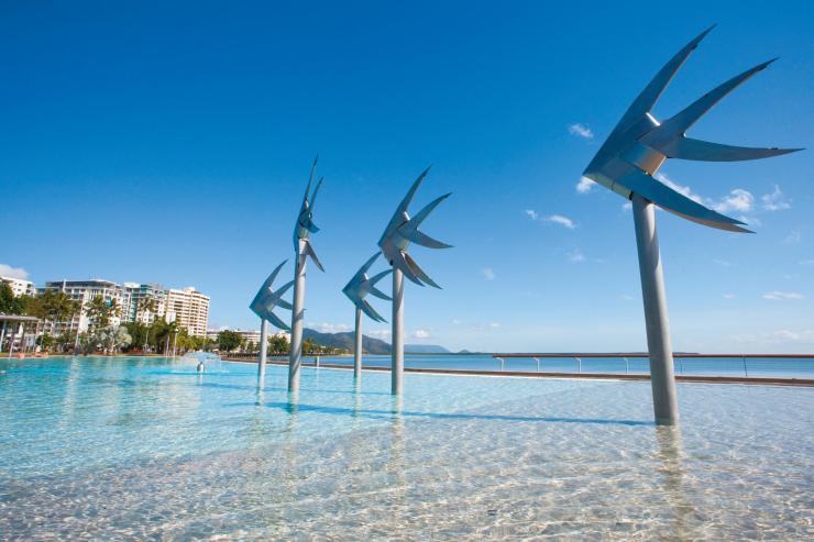 Cairns lagoon in Queensland © Tourism and Events Queensland