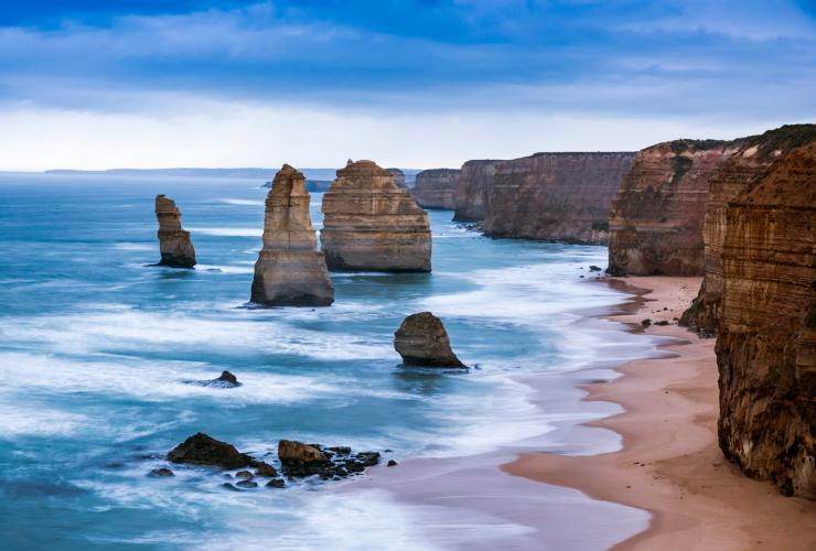 12 Apostles, Great Ocean Road, Victoria © Rob Blackburn / Visit Victoria