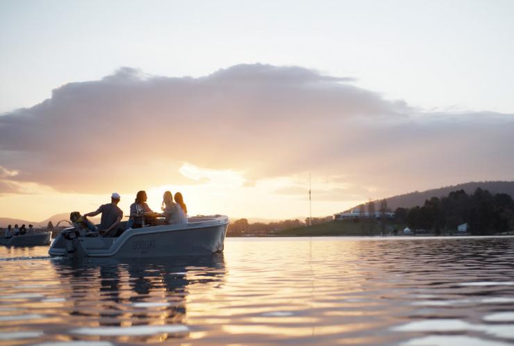Canberra GoBoats, Lake Burley Griffin, Australian Capital Territory © Visit Canberra
