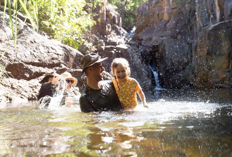 Kakadu tour, Offroad Dreaming, Kakadu National Park, Northern Territory © Tourism Australia