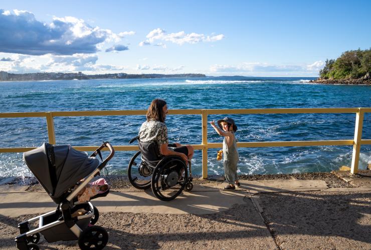 Manly, Sydney, New South Wales © Tourism Australia