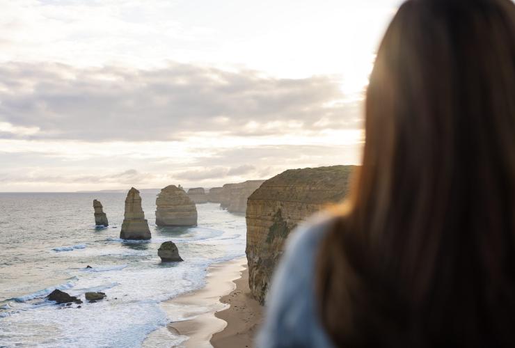 12 Apostles, Great Ocean Road, VIC © Tourism Australia