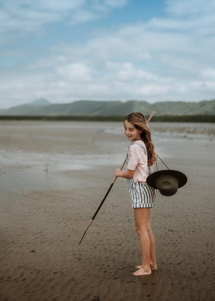 Walkabout Cultural Adventures, Cooya Beach, QLD © Tourism and Events Queensland