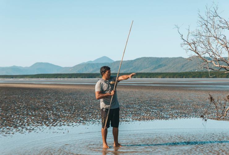 Walkabout Cultural Adventures, Queensland © Tourism Tropical North Queensland