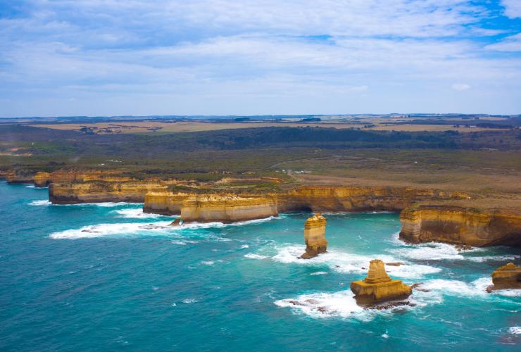 Twelve Apostles Lodge Walk, Great Ocean Road, Victoria © Twelve Apostles Lodge Walk / Great Walks of Australia