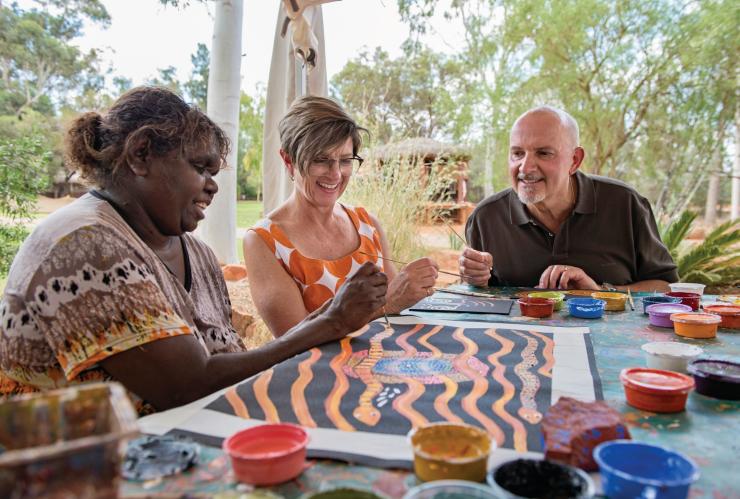 Maruku Arts, Uluru Kata-Tjuta National Park, Northern Territory © Tourism NT/Shaana McNaught
