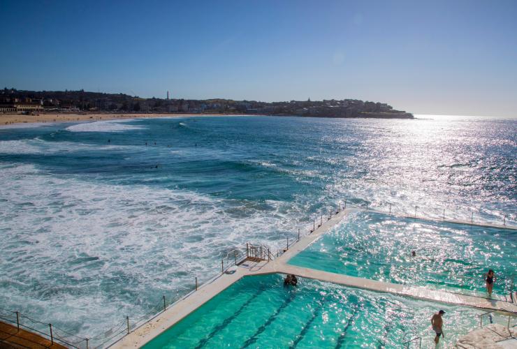 Bondi Beach, Sydney, New South Wales © Destination NSW