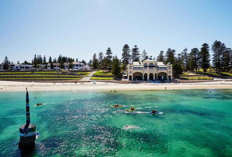 Cottesloe Beach, Perth, Western Australia © Tourism Western Australia