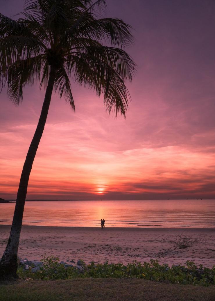 Mindil Beach, Darwin, Northern Territory © Tourism Northern Territory