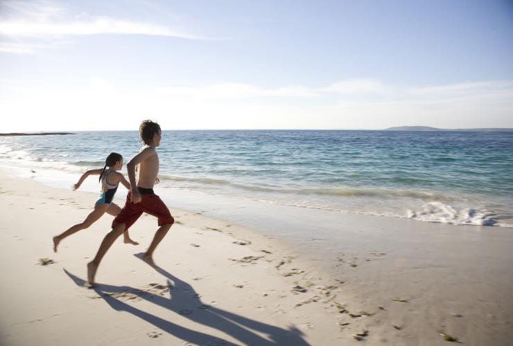 Jervis Bay, Booderee National Park, New South Wales © Destination NSW