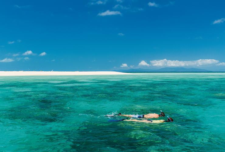 クイーンズランド州、グレート・バリア・リーフ、ミコマス・ケイ © Tourism and Events Queensland