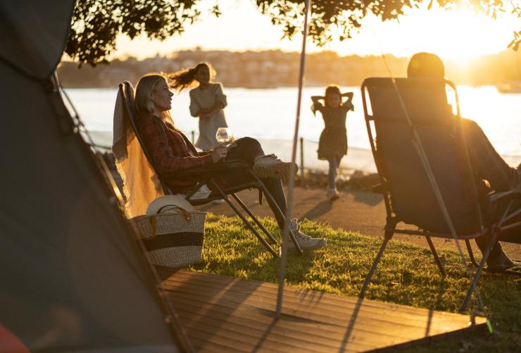 ニュー・サウス・ウェールズ州、シドニー・ハーバー、コカトゥー島 © Destination New South Wales