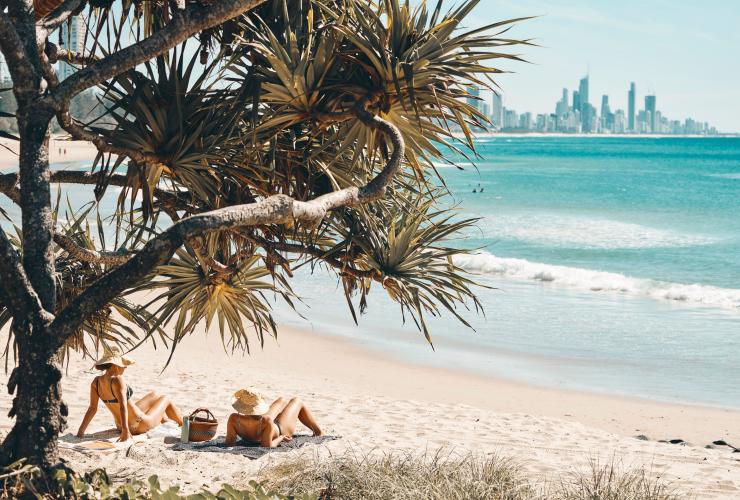 クイーンズランド州、ゴールド・コースト、バーレー・ヘッズ © Tourism Australia