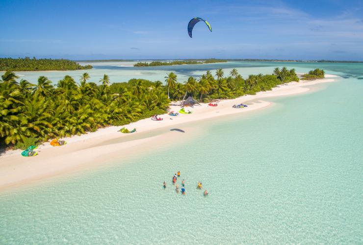 ココス（キーリング）諸島、ウェスト・アイランド、カイトサーフィン © Cocos (Keeling) Islands Tourism Association