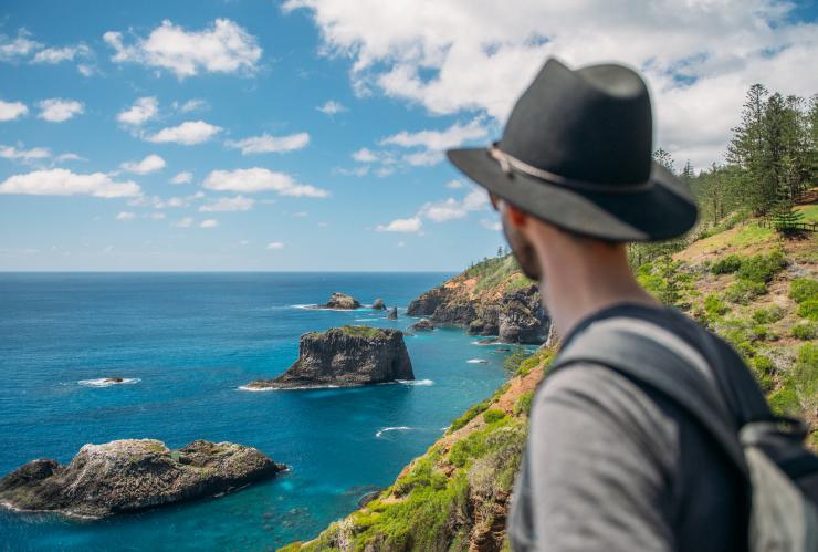 ノーフォーク島、キャプテン・クック・ルックアウト © Tourism Australia