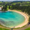 ノーフォーク島、エミリー湾 © Tourism Australia