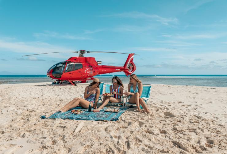 クイーンズランド州、ケアンズ、ブラソフ・ケイ、ノーチラス航空 © Tourism Tropical North Queensland