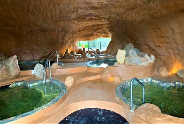 ニュー・サウス・ウェールズ州、ブルー・マウンテンズ、ジャパニーズ・バス・ハウス © Japanese Bath House