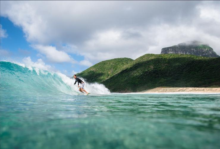 新南威爾士州豪勳爵島的布林齊海灘©James Vodicka