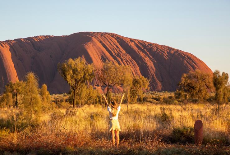 北領地（Northern Territory）烏魯魯的日出©澳洲旅遊局