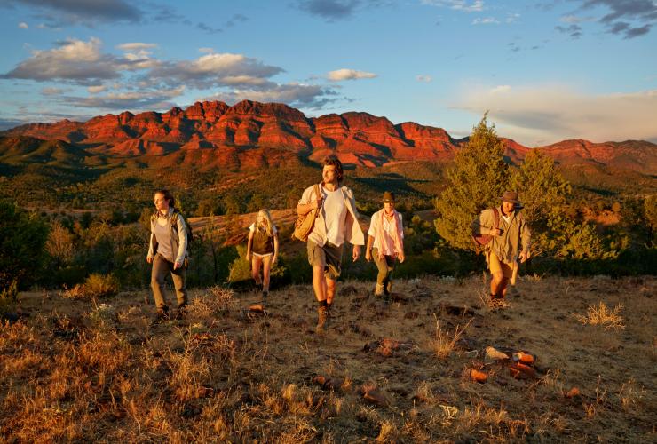 南澳州（South Australia）費蓮達山脈（Flinders Ranges）路格士山（Ruger′s Hill）的阿卡巴徒步之旅（Arkaba Walk）©澳洲旅遊局